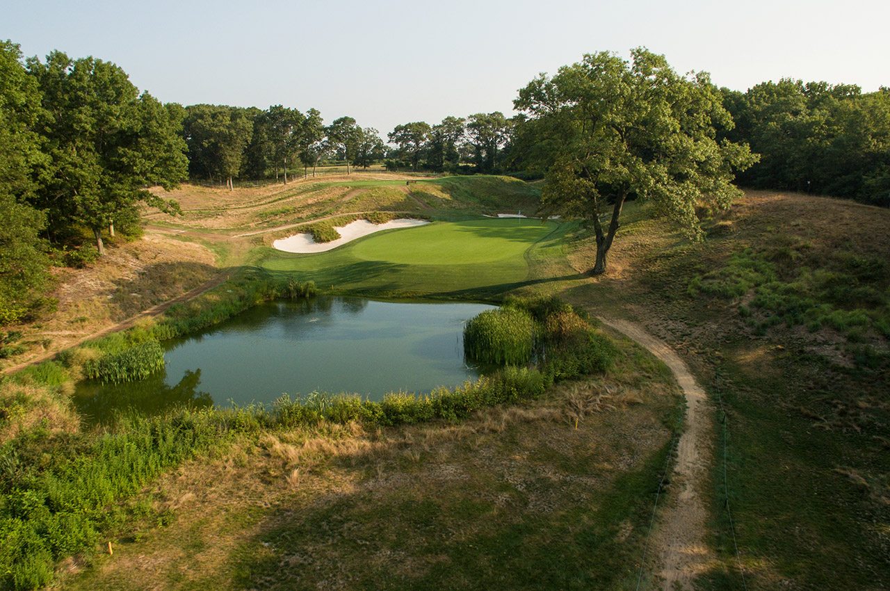 Bethpage Black's scenic par-3 eighth hole