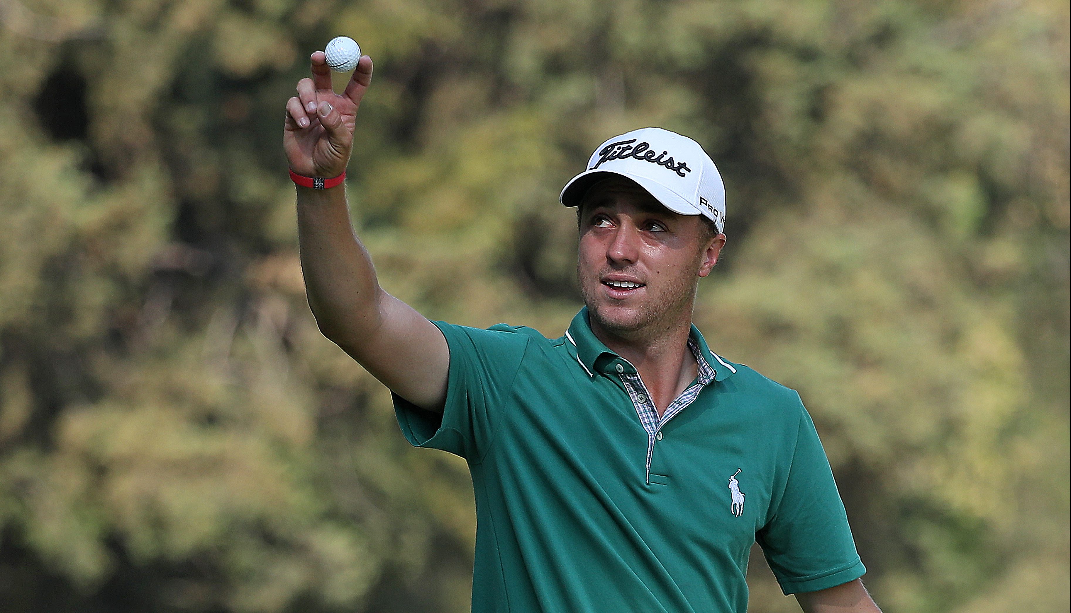 MEXICO CITY, MEXICO - MARCH 04: Justin Thomas reacts after making an eagle on the 18th hole during the final round of World Golf Championships-Mexico Championship at Club De Golf Chapultepec on March 4, 2018 in Mexico City, Mexico. (Photo by Rob Carr/Getty Images)