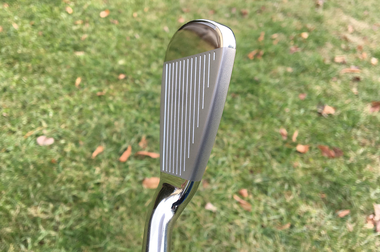 Wilson Staff D7 irons