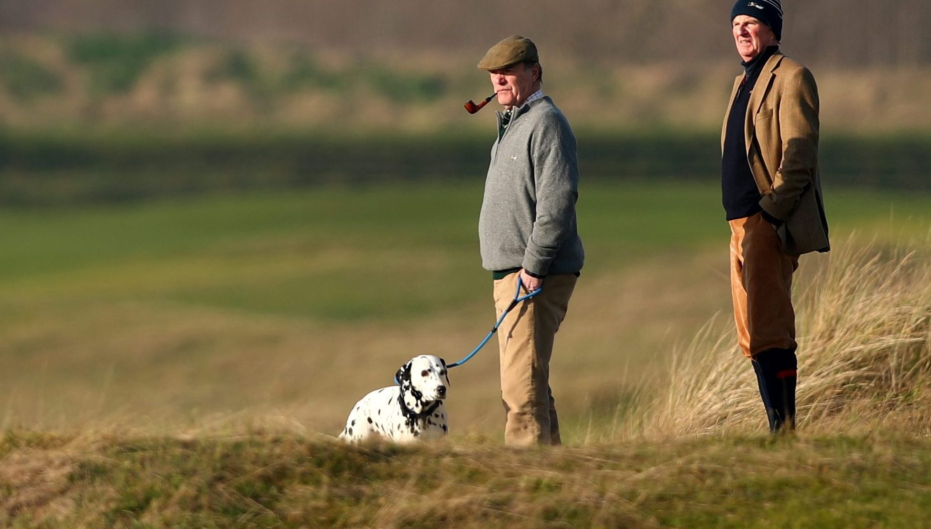 RYE, ENGLAND - JANUARY 04: Spectators watch the competition during day two of the The President's Putter at Rye Golf Club on January 4, 2019 in Rye, England. (Photo by Naomi Baker/Getty Images)